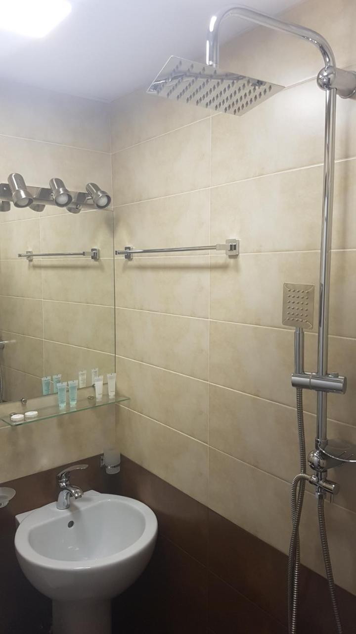 Sweet Rooms Inn Tiflis Dış mekan fotoğraf